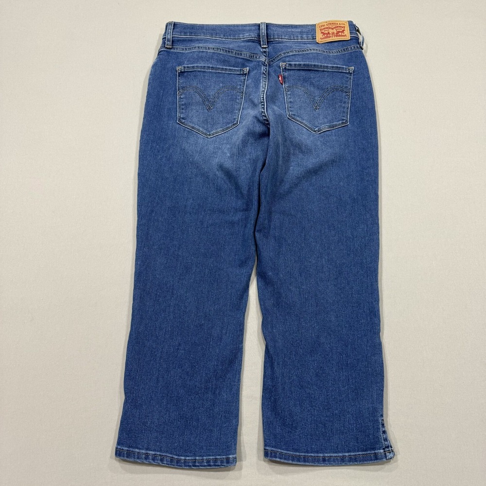 Levis Jeans Womens 6 Blue Capri Stretch Medium Wash Denim Pockets Logo Casual